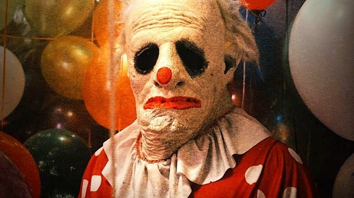 After Joker It This Documentary Based On Real Life Pennywise Is Giving People Nightmares