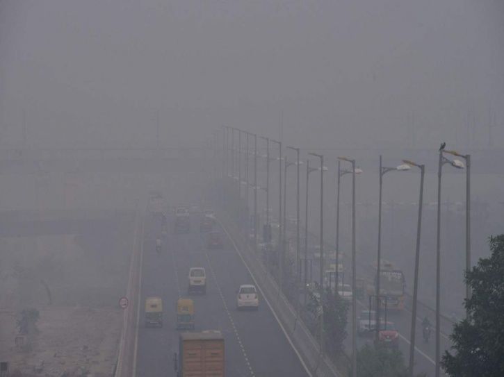 Arjun Rampal: Air quality index in delhi is severe amid pollution.