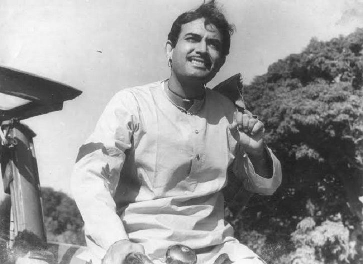 Remembering Legendary Sanjeev Kumar, The Can-Do-It-All Of Indian Cinema Who Went Away Too Soon