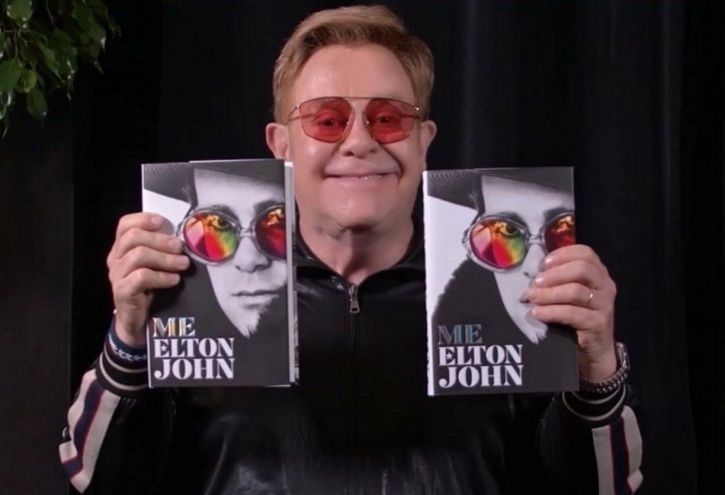 Elton John Calls Michael Jackson 'Mentally Ill', Says He Was A 'Disturbing  Person To Be Around'