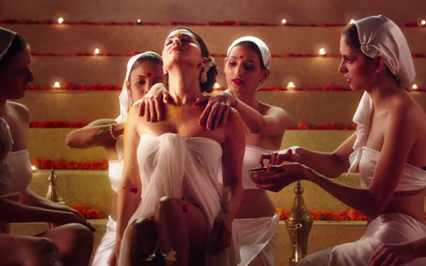 Is Sunny Leone Starrer 'Ek Paheli Leela' Too Bold For Bollywood?