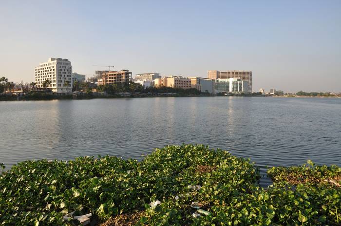 Advanced Cities In Developing India - Kolkata