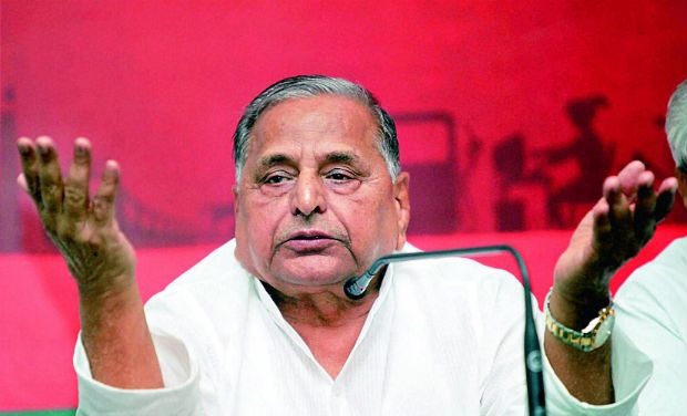 Mulayam Singh Yadav Does It Again, Says 4 Boys Can't Rape Someone Together