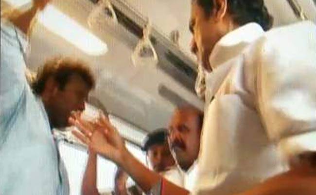 DMK Leader MK Stalin Slaps A Man In Chennai's Metro