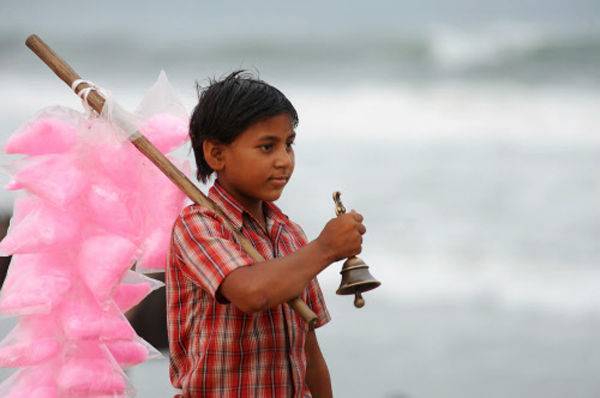OMG:INDIA WILL NEED 100 YEARS TO END CHILD LABOUR