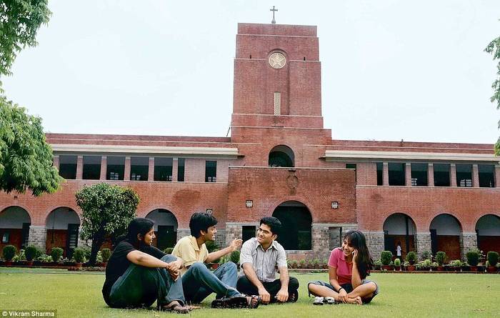 Top 10 Delhi University Colleges