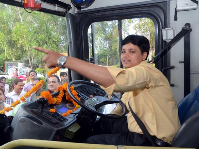 Kudos To Delhi's First Woman Bus Driver