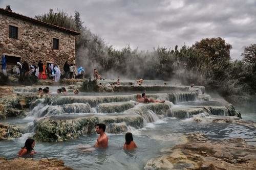 10 Hot Water Springs In India That Have Medicinal Properties