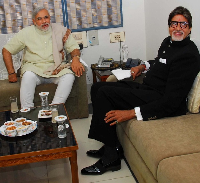 OMG: Narendra Modi To Nominate Amitabh Bachchan For Next President Of India?