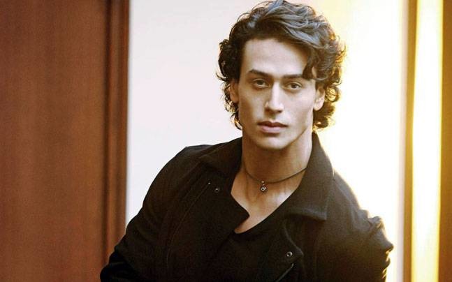 WTF: Tiger Shroff's Sexist Comment About Wanting A Housewife Has Left Us STUNNED!