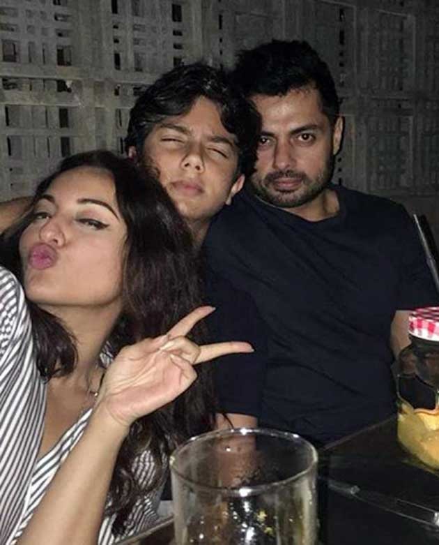 Wow Is Sonakshi Sinha Engaged To Her Beau Bunty Sajdeh