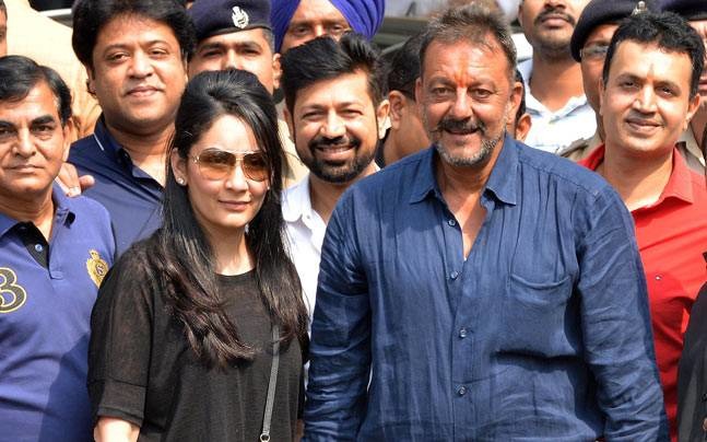 Here's How Bollywood Welcomed Back Sanjay Dutt