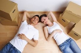 Live-in Relationship Should Be Encouraged