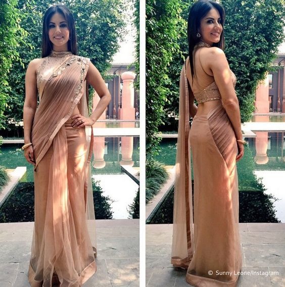 Sunny Leone Looks Rocked In The Traditional Look