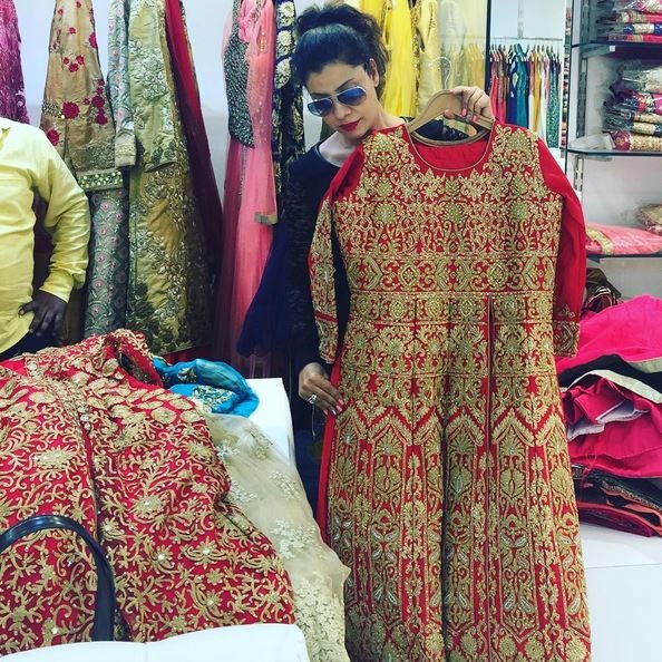 Check Out Sambhavana Seth's Wedding Outfit - Dont Miss