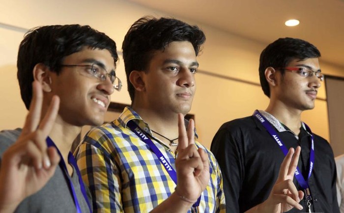 IIT JEE Advanced 2016 Results: Meet The Toppers!