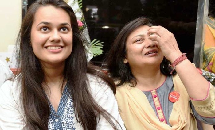 UPSC Results: Delhi Girl Tina Dabi Tops While Kashmiri Youth Follows ...