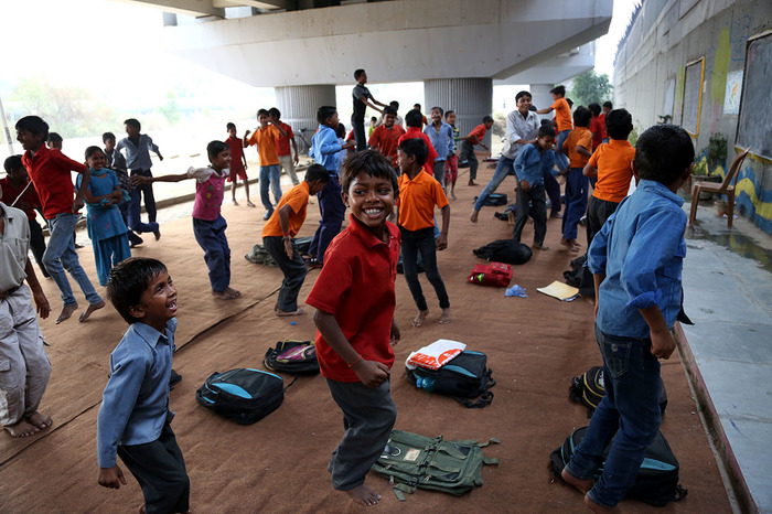 The Story Of 'the Free School' Under A Metro Bridge In East Delhi