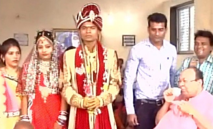 Demonetisation Effect: Surat Couple Gets Married In Just Rs 500