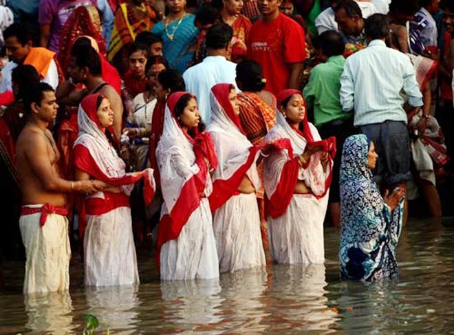 Chhath Festival Begins In Bihar