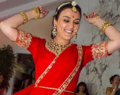 YAY! Preity Zinta's Wedding Pictures Are Out!
