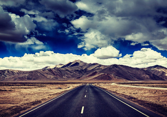 10 Amazing Highways In India That You Have To Travel On Once!