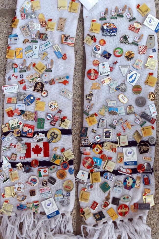 Olympic Pin collectors