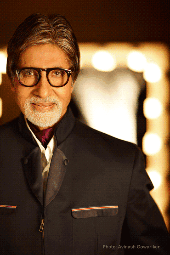 FIRST LOOK: Big B In Bol Bachchan, KBC 6