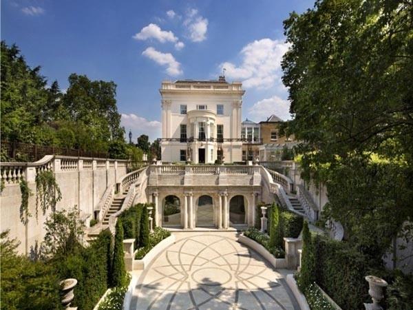 The Most Luxurious £12,000,000 Mansion in the UK  Is this home better than  the 'The Knoll'? 