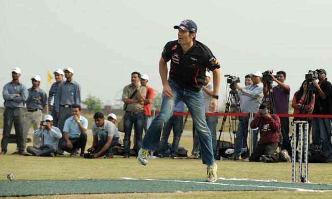 Pics: Mark Webber Plays Cricket