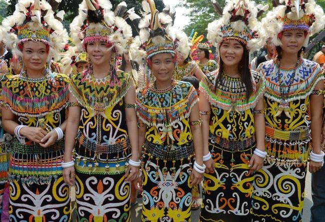 PICS: Colourful Dayak Festival