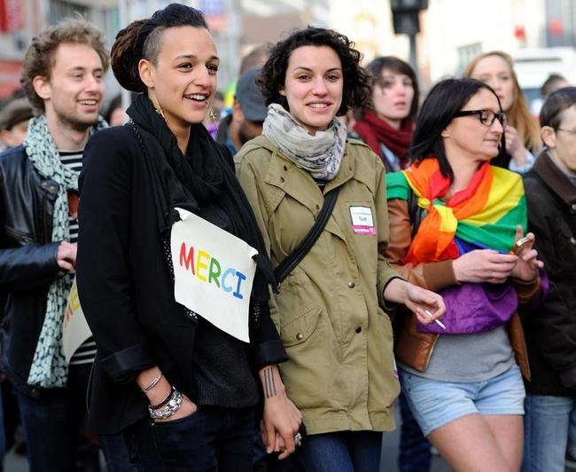 Однополые Знакомства Без Регистрации В Москве