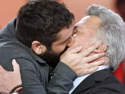Dustin Hoffman kiss