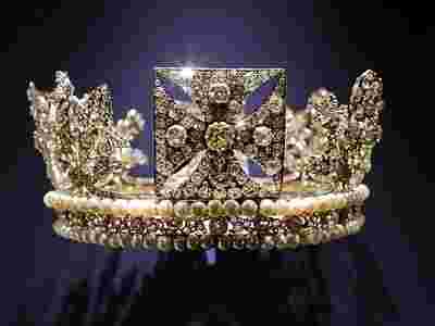 PICS: The Queen's Coronation Exhibition