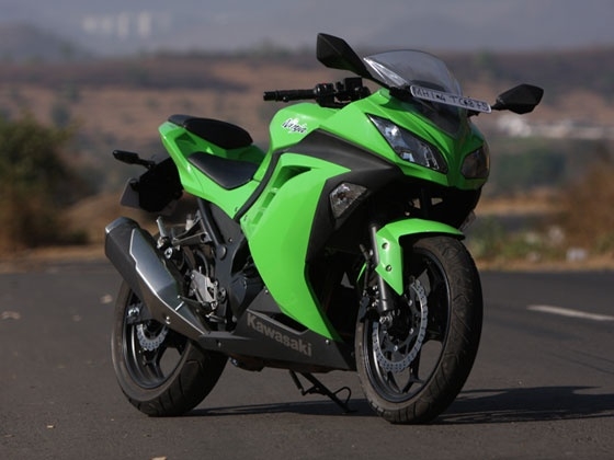 Kawasaki Ninja vs Honda CBR