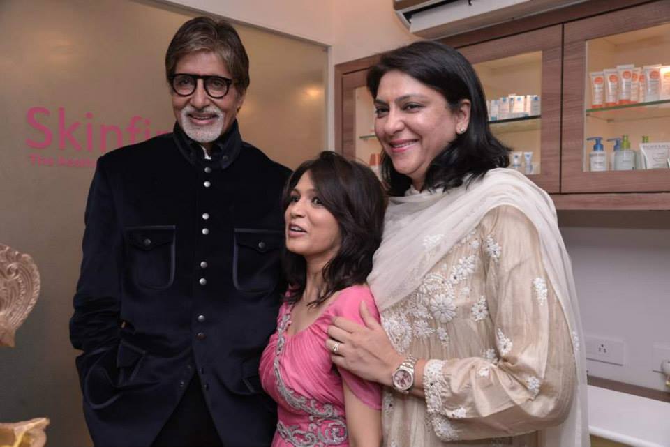 Big B, Priya Dutt At A Clinic Launch