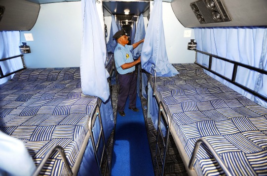 maharashtra-s-first-ac-sleeper-bus