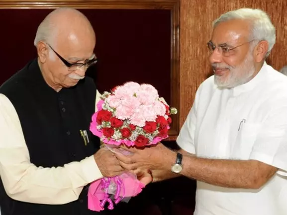 L K Advani and Narendra Modi