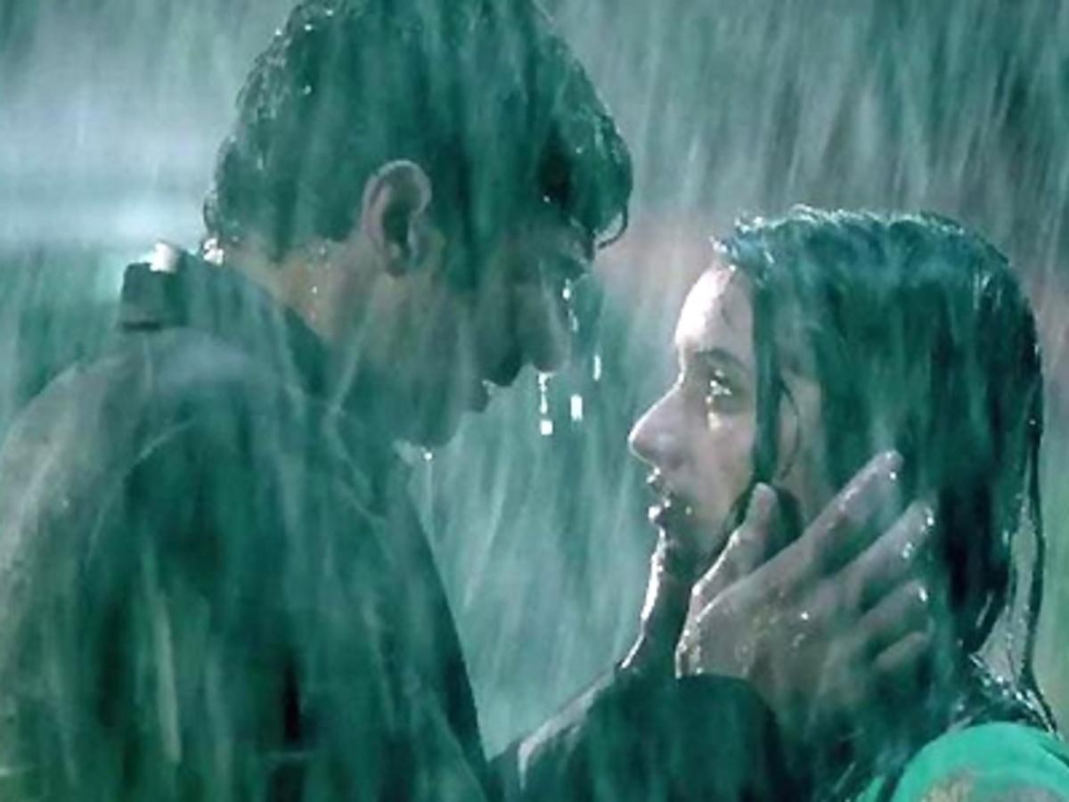 Aditya-Shraddha In AASHIQUI 2 Aditya-Shraddha In AASHIQUI 2