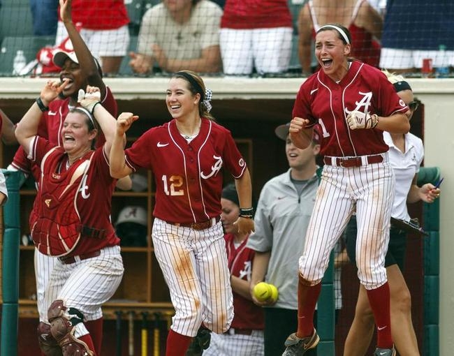 PICS Babes Play Softball in America