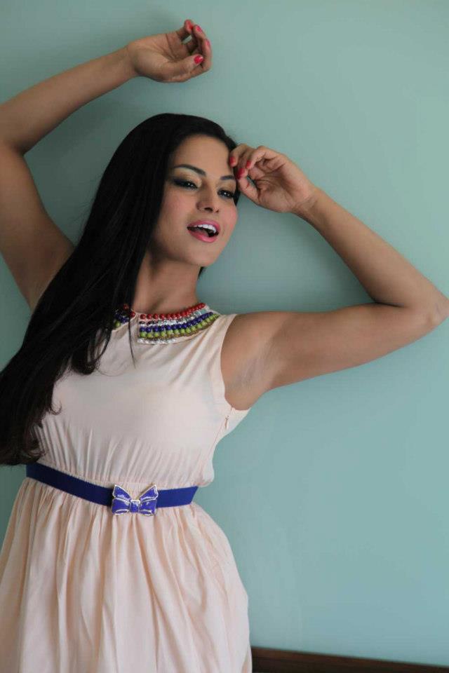 Veena Maliks Latest Sexy Poses 