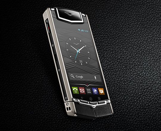 4 lakh mobile phone vertu