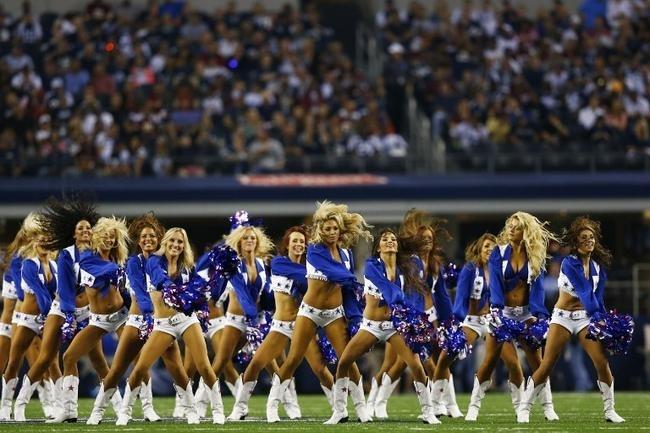 Nov 10, 2019: The Dallas Cowboys Cheerleaders perform during an NFL game  between the Minnesota Vikings and the Dallas Cowboys at AT&T Stadium in  Arlington, TX Minnesota defeated Dallas 28-24 Albert Pena/CSM