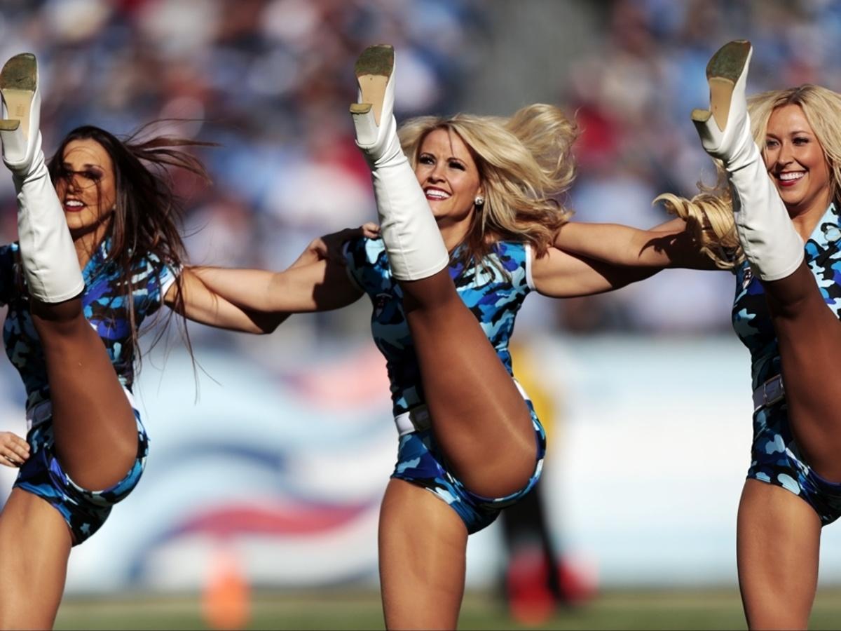 PICS: Sexy Tennessee Titans Cheerleaders