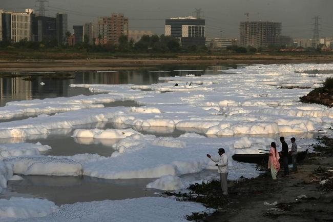 India's UGLY Side on Earth Day: PICS