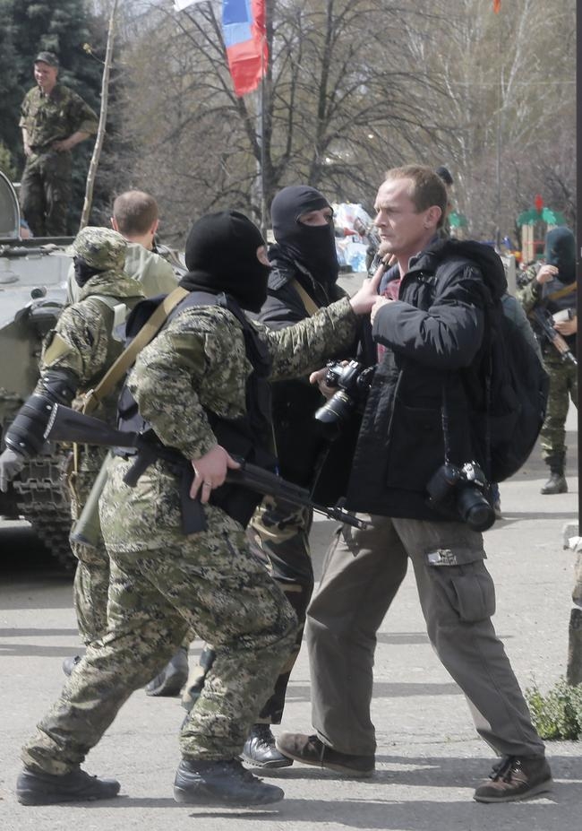 Ukraine on Brink of Civil War: PICS