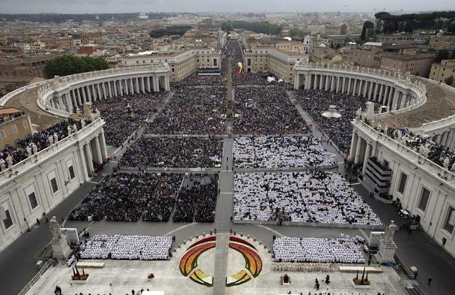 Historic Pope Canonisation Ceremony in the Vatican: PICS