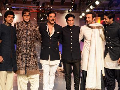 Big B, Akki, Ranbir Strut Their Stuff!