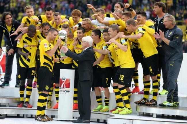Borussia Dortmund v FC Bayern Muenchen - DFL Supercup 2014 Borussia Dortmund v FC Bayern Muenchen - DFL Supercup 2014