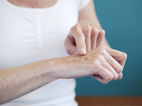 Do Your Hands Give Away Your Age Healthy Living
